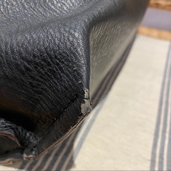 Reversible Shoulder Tote - Picture 3 of 9